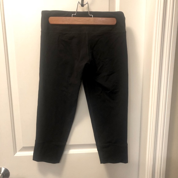 Lululemon black capri tights. Size Small. - Picture 1 of 3